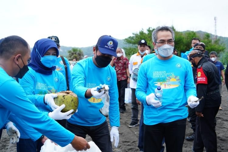 Kurangi-Sampah-Laut-hingga-70-Persen