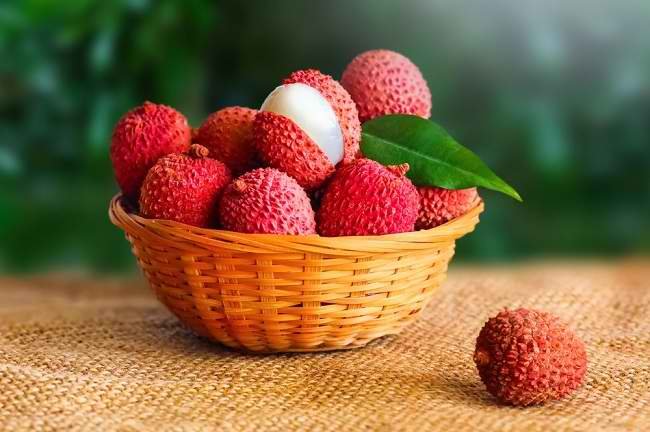 Manfaat-Buah-Leci-untuk-Kesehatan-Tubuh